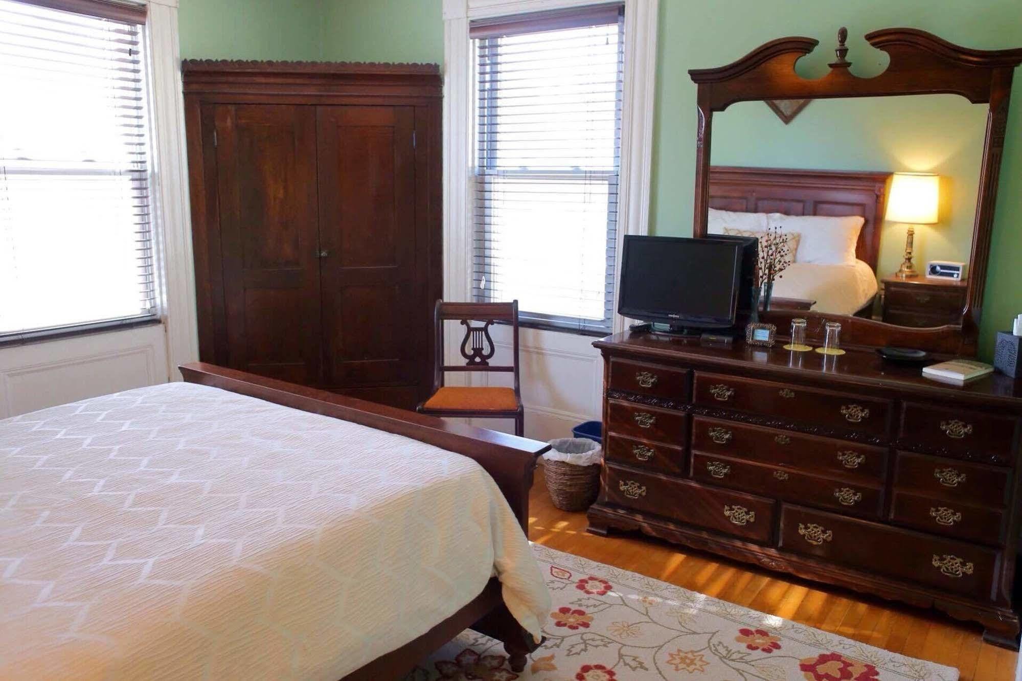 Stepping Stone Inn 세일럼 외부 사진